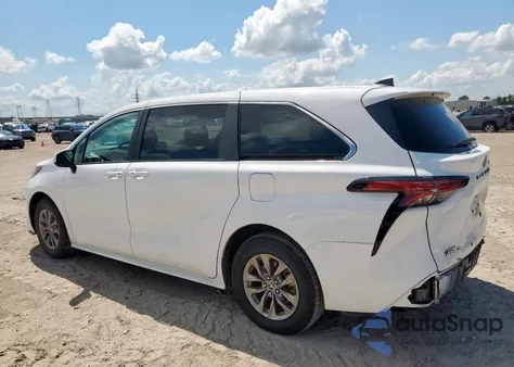 2022 Toyota Sienna Le from USA, damaged, VIN 5TDKRKEC3NS080153